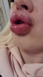 Vivianroseofficial 09 01 2021 2000112835 The bigger the lips the better  Do you agree 3