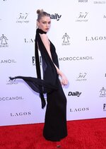 Stella Maxwell - Daily Fashion Awards in LA, 2024-04-28 - 03.jpg