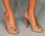 Nicky-Hilton-Feet-1102413.jpg