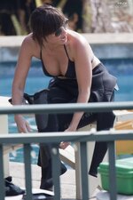 24826 natalie imbruglia bikini 03 122 176lo