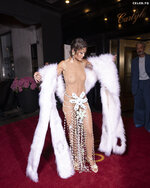 466682551_rita_ora_at_the_met_gala_after_party_in_new_york_05-06-2024__12_.jpg