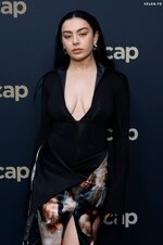 Charli xcx braless cleavage ascap pop music awards 14