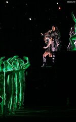 stacy-fergie-ferguson-performing-at-super-bowl-xlv-13.jpg