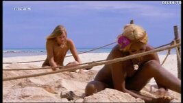 Sarah Joelle Jahnel - Adam sucht Eva – Gestrandet im Paradies 2016 (Staffel 3) 2 (29).jpg