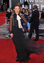 Olivia Wilde - Cowboys & Aliens Premiere_20.jpg