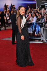 Olivia Wilde - Cowboys & Aliens Premiere_23.jpg