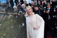 Elle Fanning - 77th Cannes Film Festival Cannes, Frankreich, 25.5.2024 - 15.jpg