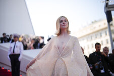 Elle Fanning - 77th Cannes Film Festival Cannes, Frankreich, 25.5.2024 - 30.jpg