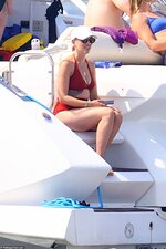 1659993816_184_scarlett-johansson-wows-in-red-bikini-as-she-enjoys-some_______________.jpg