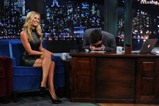 Heidi-Klum-Photos_-2013-Late-Night-with-Jimmy-Fallon--07.jpg