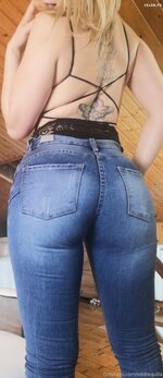 wildtequilla-25-03-2020-193356489-Ass in jeans is good .jpg