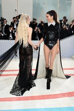 Kendall Jenner stunning legs and perfect ass Met Gala 3