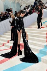 Kendall Jenner stunning legs and perfect ass Met Gala 10