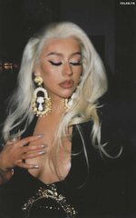 Christina Aguilera Sexy Big Breasts 7 1
