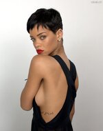 Rihanna elle uk outtakes 2013 boobslip 24