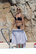 Victoria Silvstedt in Bikini at Eden Roc hotel in Antibes 05 24 2023  11 