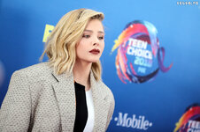 1534159255480 Chloe Moretz Teen Choice 2018 11