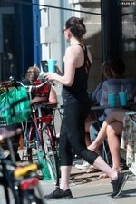 daisy-ridley-looks-fit-in-tank-top-and-leggings-as-she-hits-the-gym-in-notting-hill-london-uk-...jpg