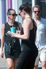 daisy-ridley-looks-fit-in-tank-top-and-leggings-as-she-hits-the-gym-in-notting-hill-london-uk-...jpg