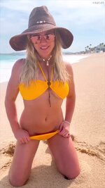 Britney Spears posing in yellow bikini  8