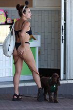 Abbie Chatfield in Bikini Heading to Her Home in Bondi 11 27 2022  7 