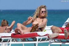 TheFappeningBlog.com-Toni-Garrn-Sexy-Topless-3.jpg